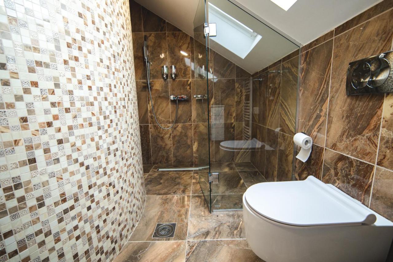 Apartmanski Smestaj King Bo Ниш Екстер'єр фото