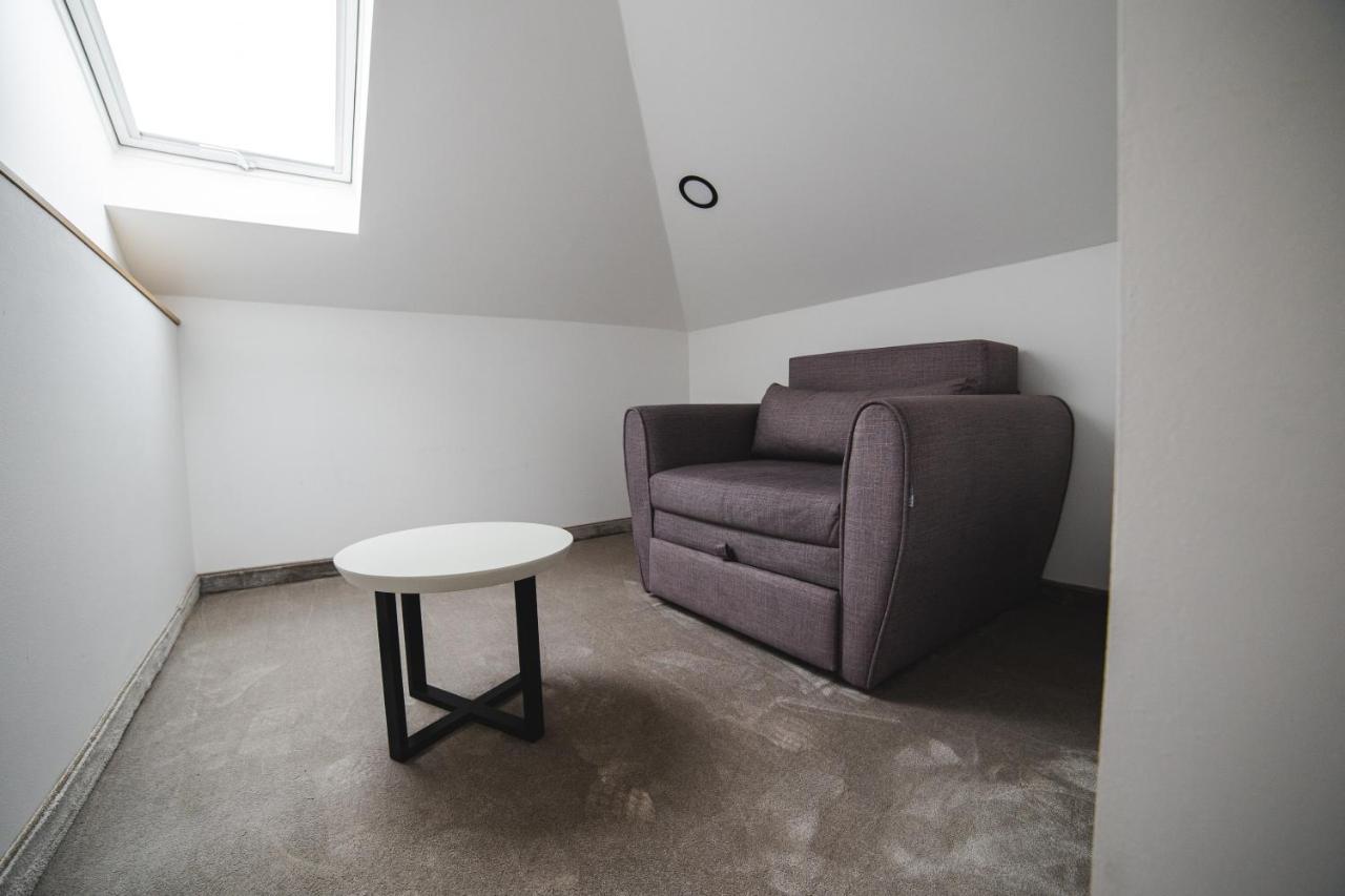 Apartmanski Smestaj King Bo Ниш Екстер'єр фото