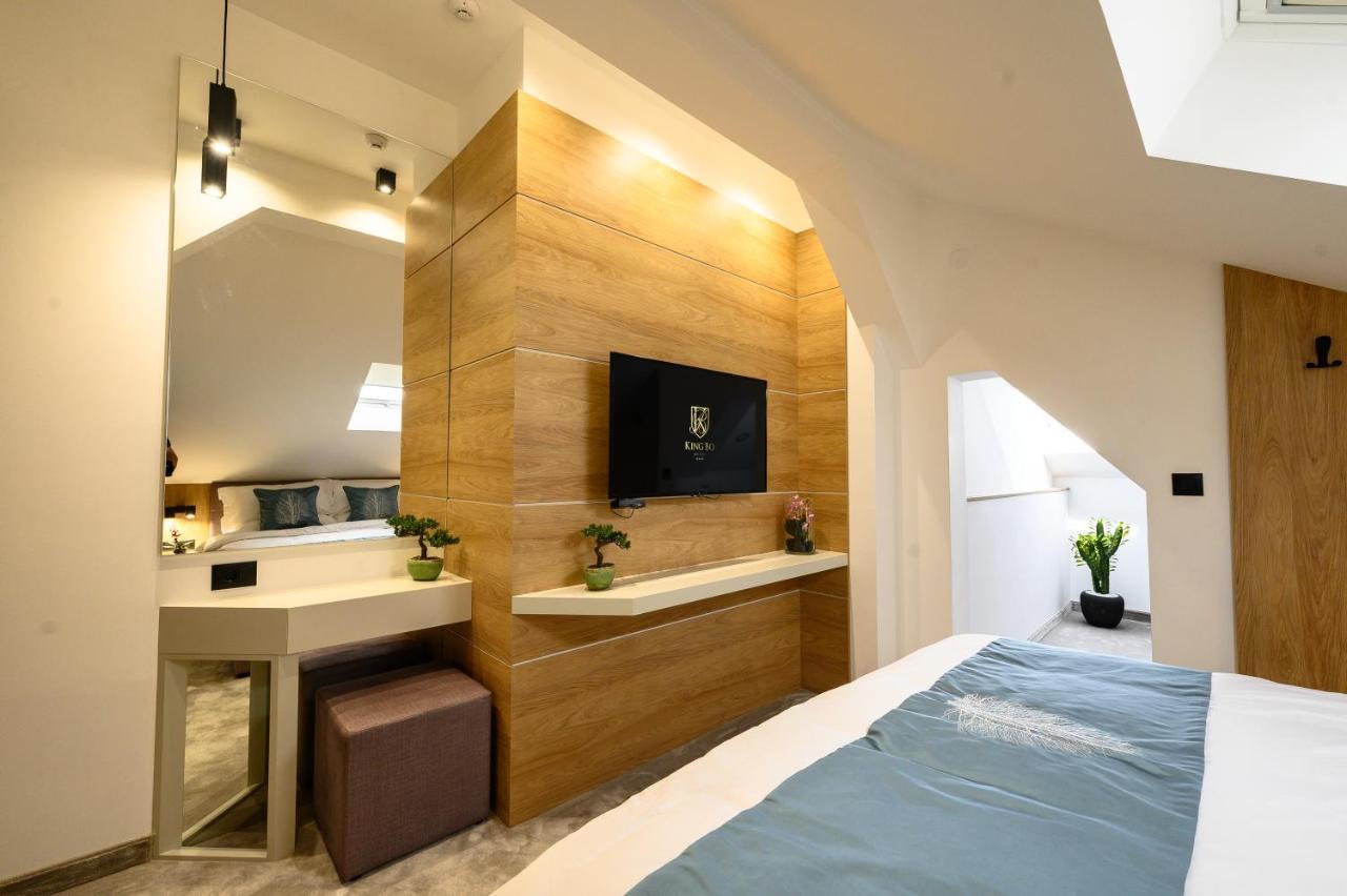 Apartmanski Smestaj King Bo Ниш Екстер'єр фото