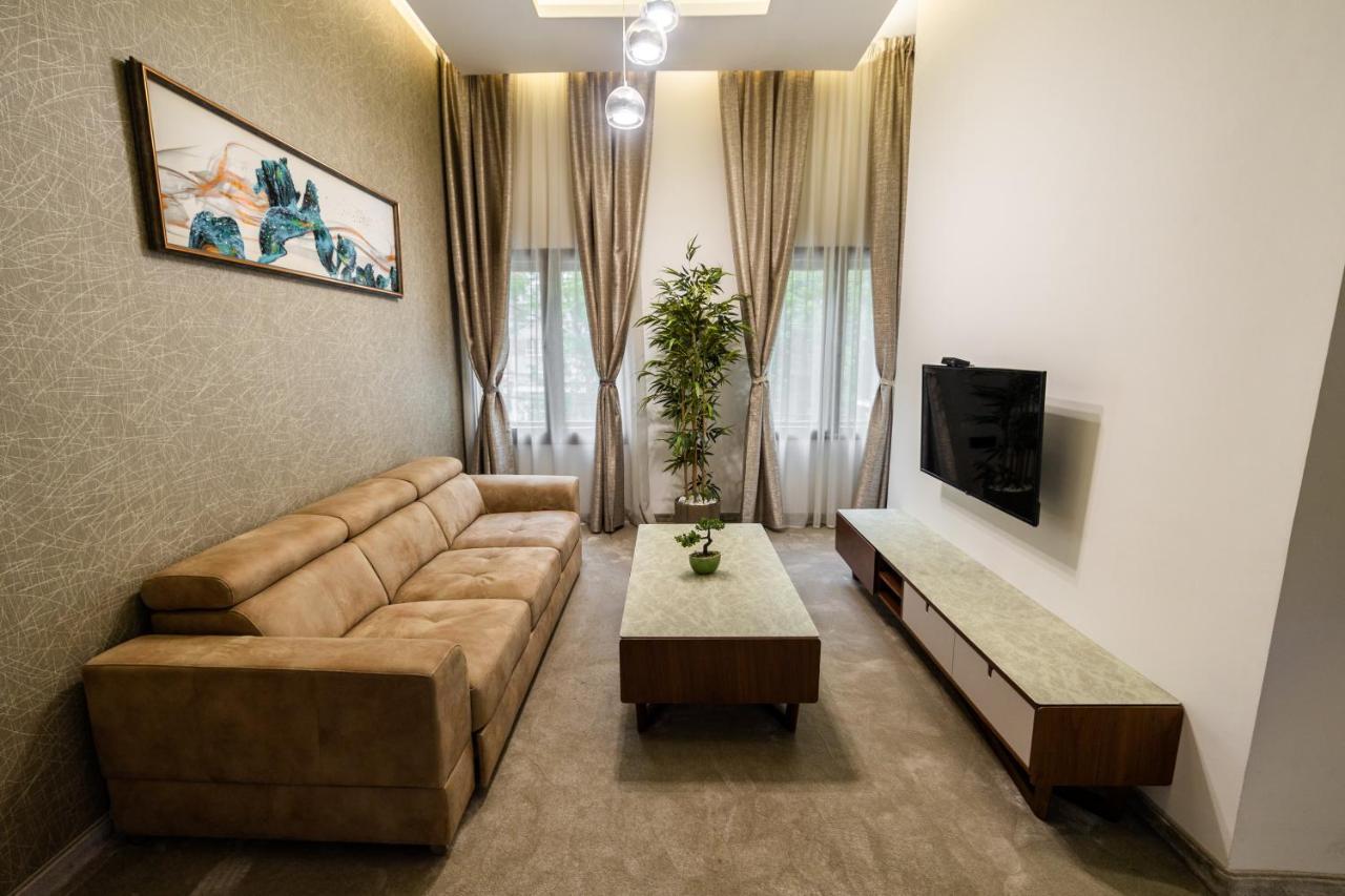 Apartmanski Smestaj King Bo Ниш Екстер'єр фото